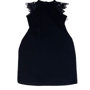 Iris NWT LBD Knee Length/ Above Knee Black Evening Dress Crochet Bodycon Medium￼